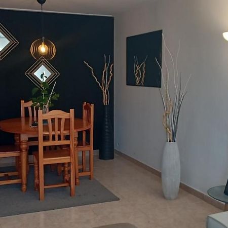 Apartamento Entero De Tres Habitaciones, Cerca De La Playa! Acogedor, Luminoso Y Tranquilo Малграт де Мар Екстериор снимка