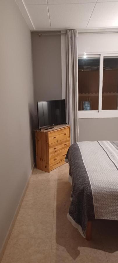 Apartamento Entero De Tres Habitaciones, Cerca De La Playa! Acogedor, Luminoso Y Tranquilo Малграт де Мар Екстериор снимка