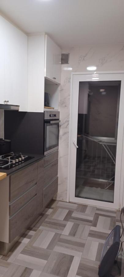 Apartamento Entero De Tres Habitaciones, Cerca De La Playa! Acogedor, Luminoso Y Tranquilo Малграт де Мар Екстериор снимка