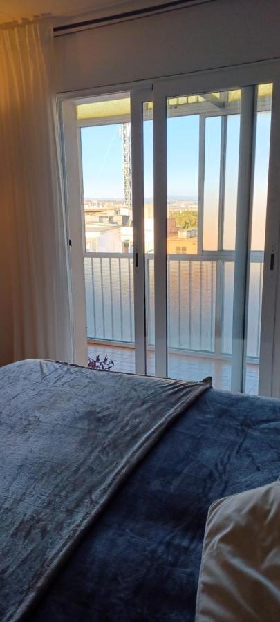 Apartamento Entero De Tres Habitaciones, Cerca De La Playa! Acogedor, Luminoso Y Tranquilo Малграт де Мар Екстериор снимка